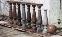 Балясины из гранита