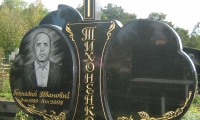 Двойные памятники из гранита