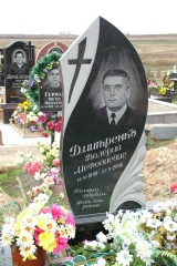 Одинарные памятники из гранита
